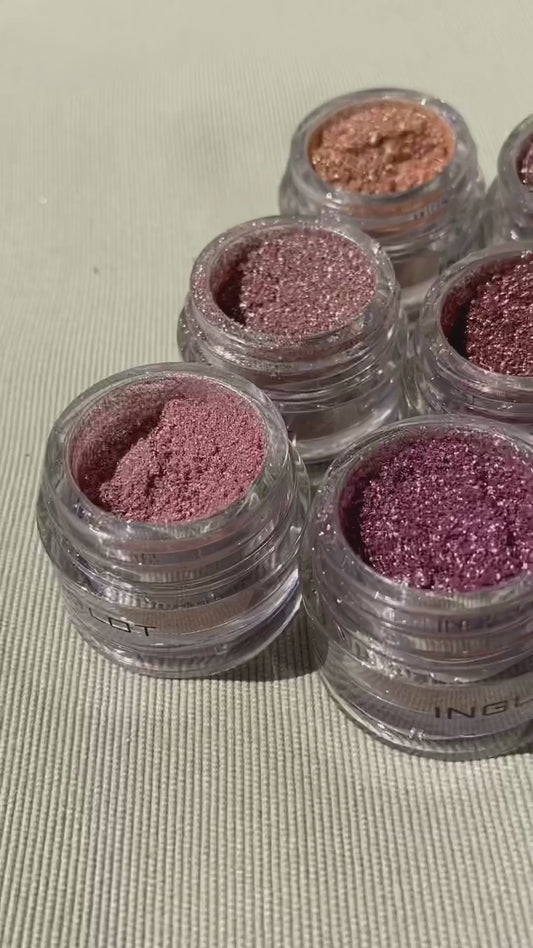 AMC Pure Pigment Eyeshadow Inglot